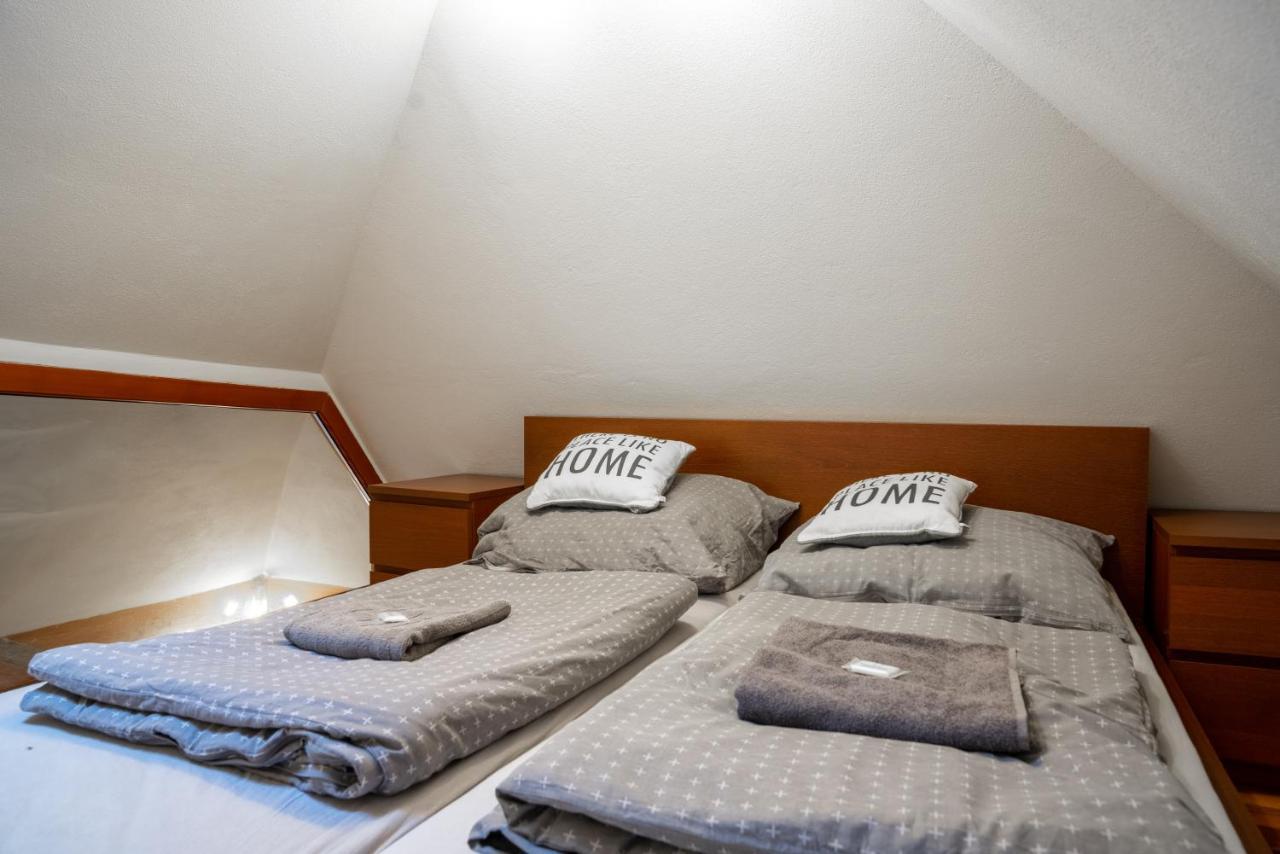 Apartmány V Mlýnské strouze Plzeň Esterno foto